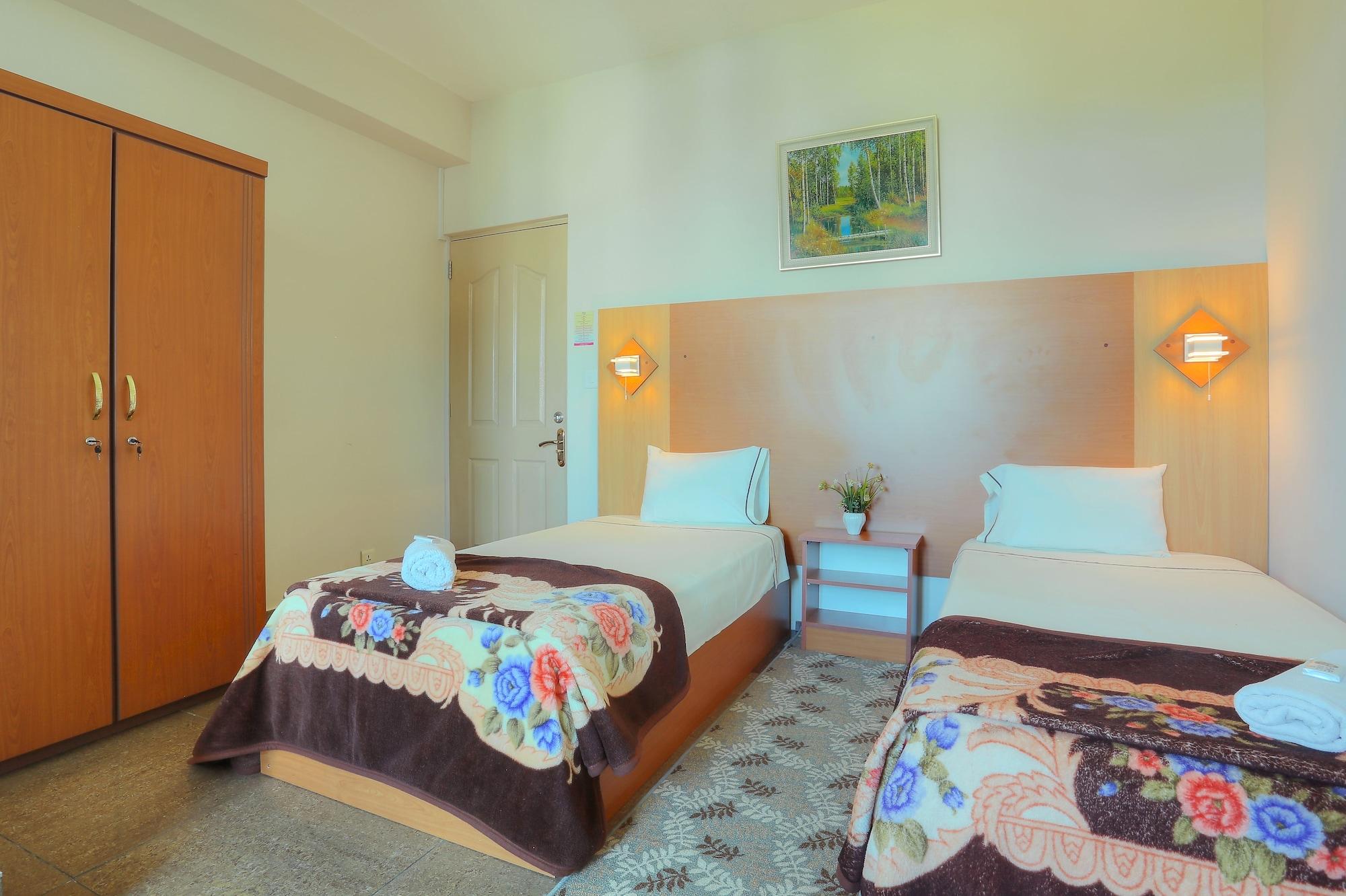Ons Motel & Guest House Mahébourg Екстериор снимка