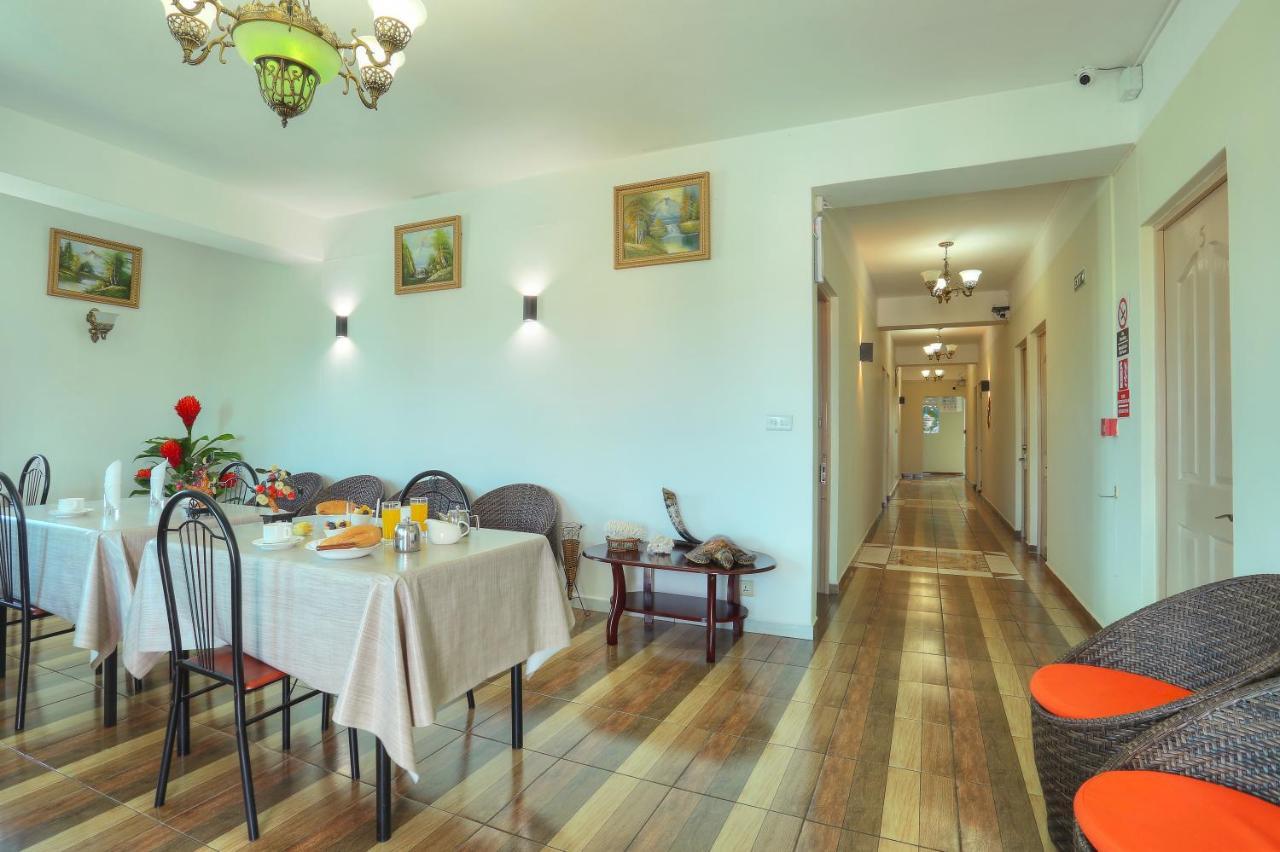 Ons Motel & Guest House Mahébourg Екстериор снимка